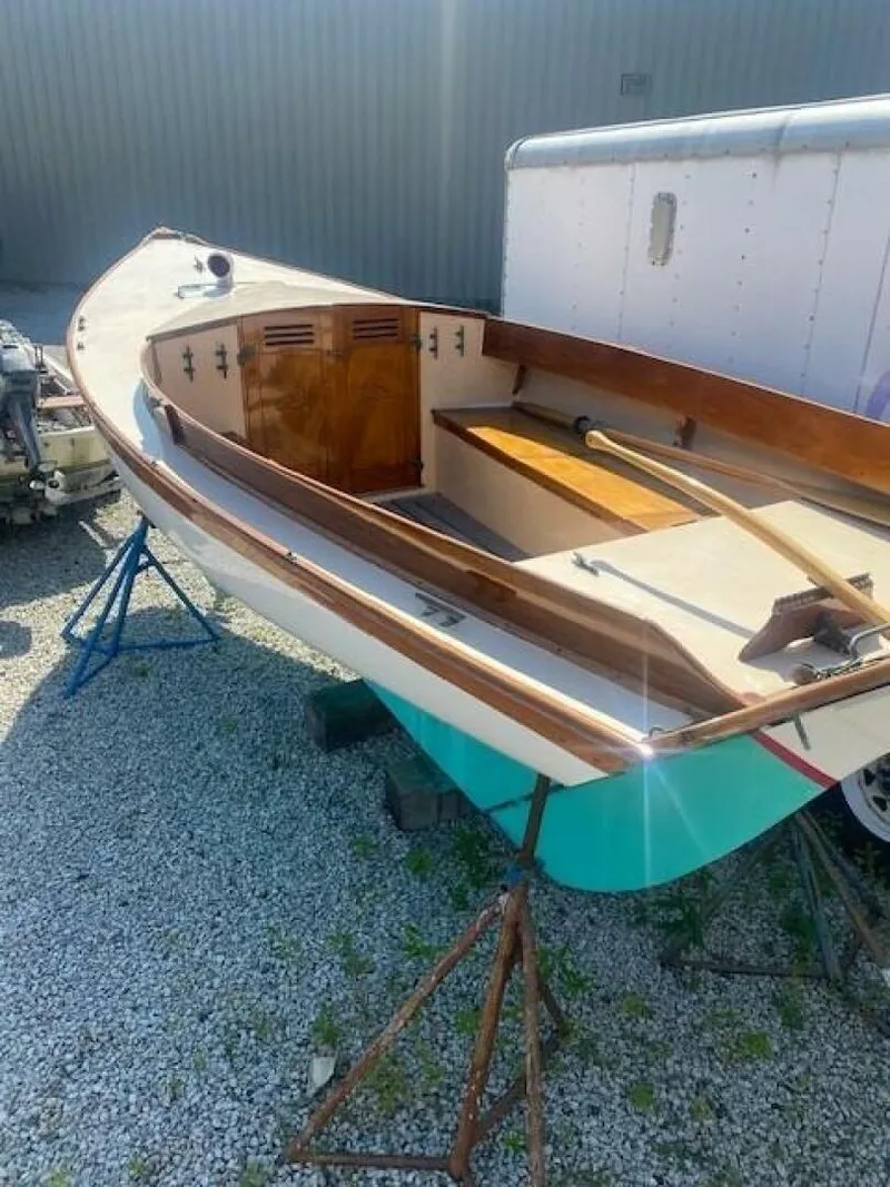 Slide: The Image of Golden Era Petrel 1990 - 5487277