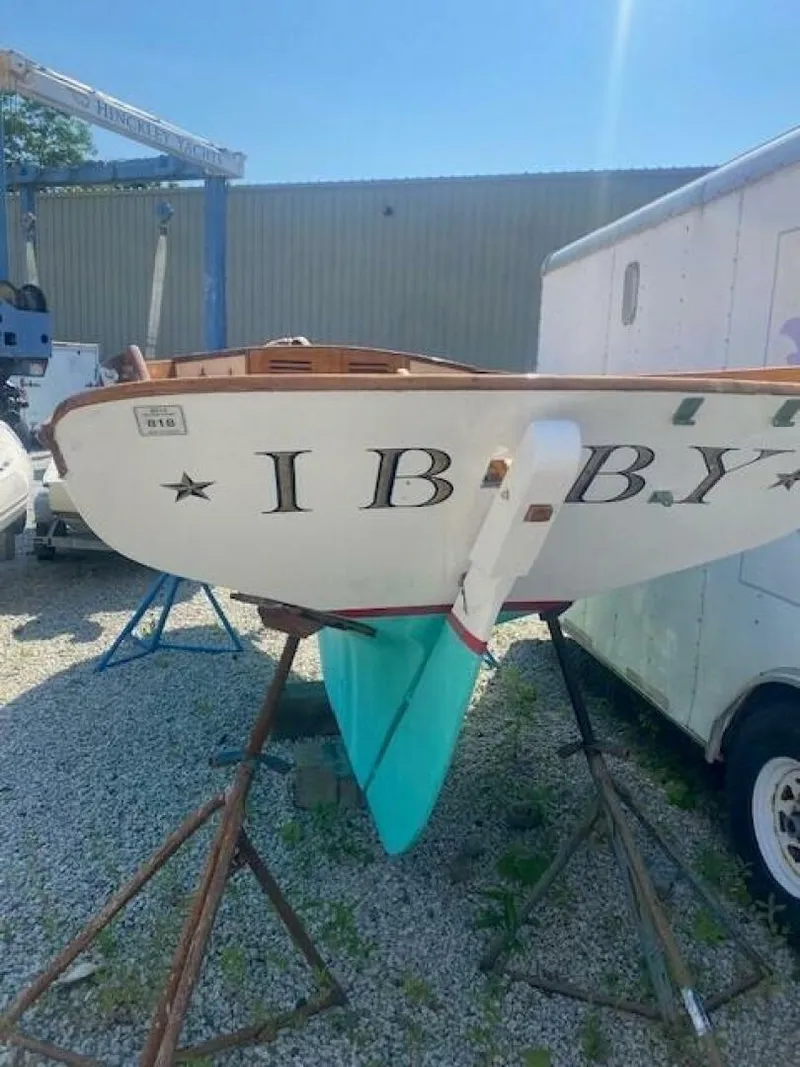 Slide: The Image of Golden Era Petrel 1990 - 5487278