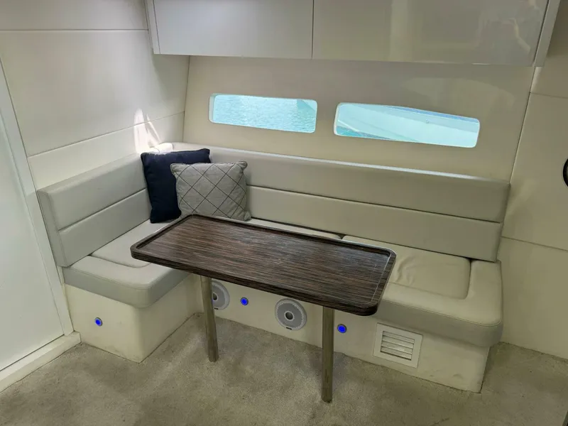 Slide: The Image of Schaefer 400 2021 - 5487328