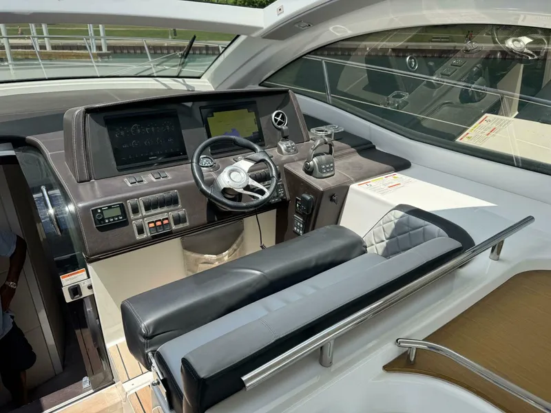 Slide: The Image of Schaefer 400 2021 - 5487316