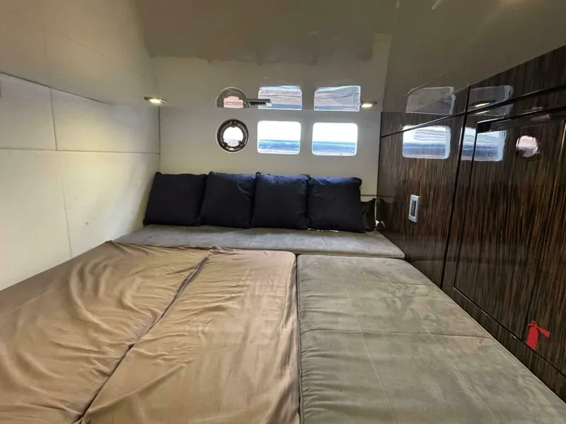 Slide: The Image of Schaefer 400 2021 - 5487337