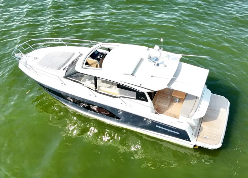 Slide: The Image of Prestige 420S 2024 - 5487419