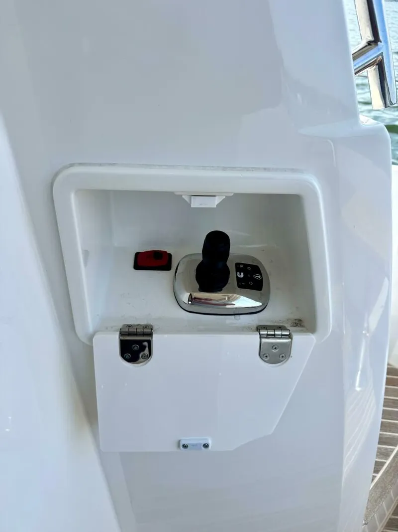 Slide: The Image of Prestige 420S 2024 - 5487489