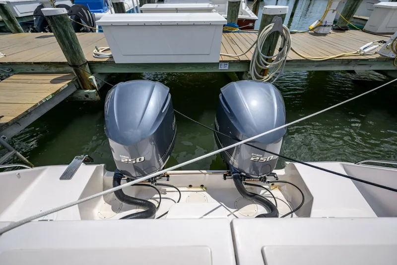 Slide: The Image of Grady-White 330 Express 2003 - 5487697