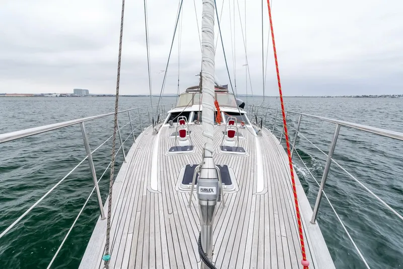 Slide: The Image of Farr 60 Pilothouse 1997 - 5487758