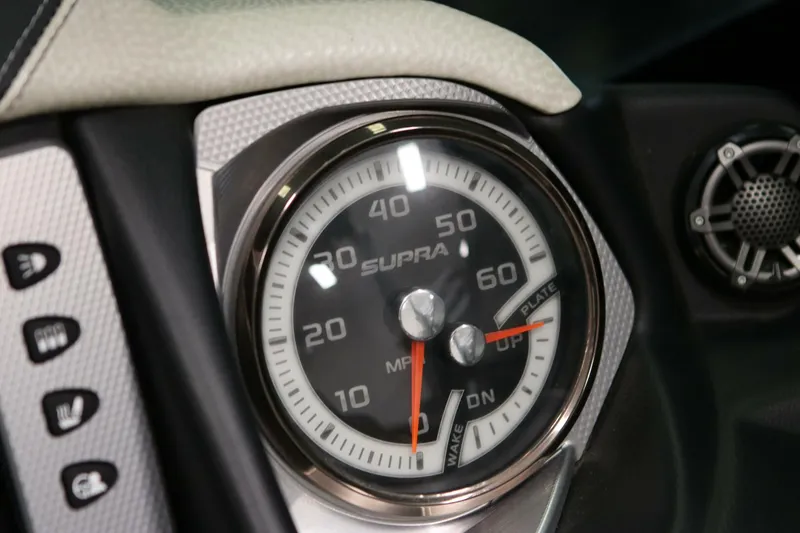 Slide: The Image of Supra SR400 2018 - 5596481