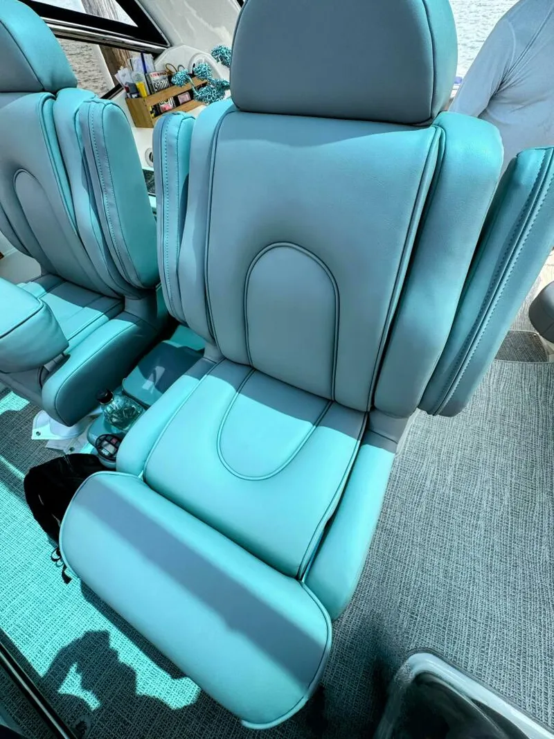 Slide: The Image of Cruisers 540 Express 2005 - 5488605