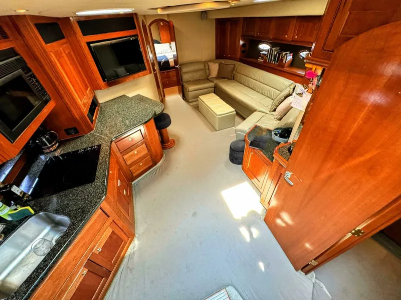 Slide: The Image of Cruisers Yachts 540 Express 2005 - 5488579