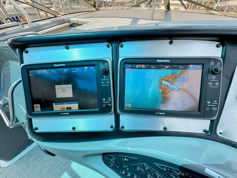 Slide: The Image of Cruisers Yachts 540 Express 2005 - 5488610