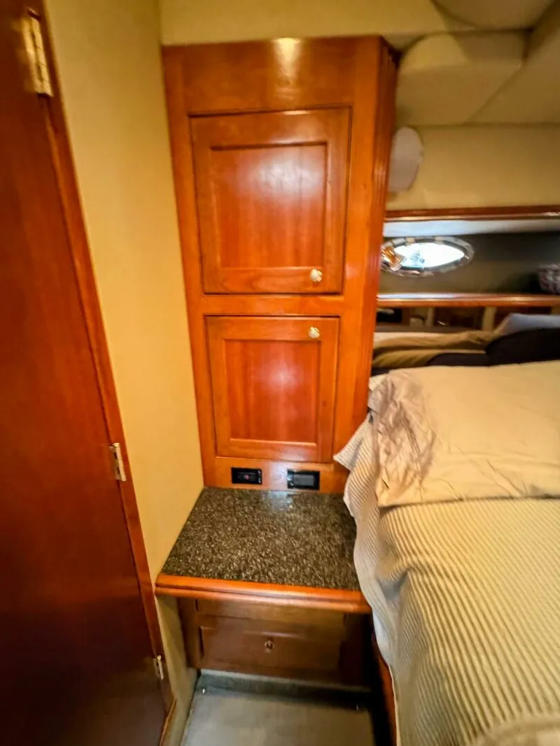 Slide: The Image of Cruisers Yachts 540 Express 2005 - 5488630