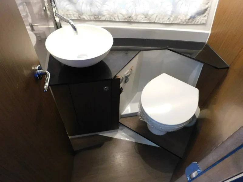 Slide: The Image of Jeanneau 34 2021 - 5488796