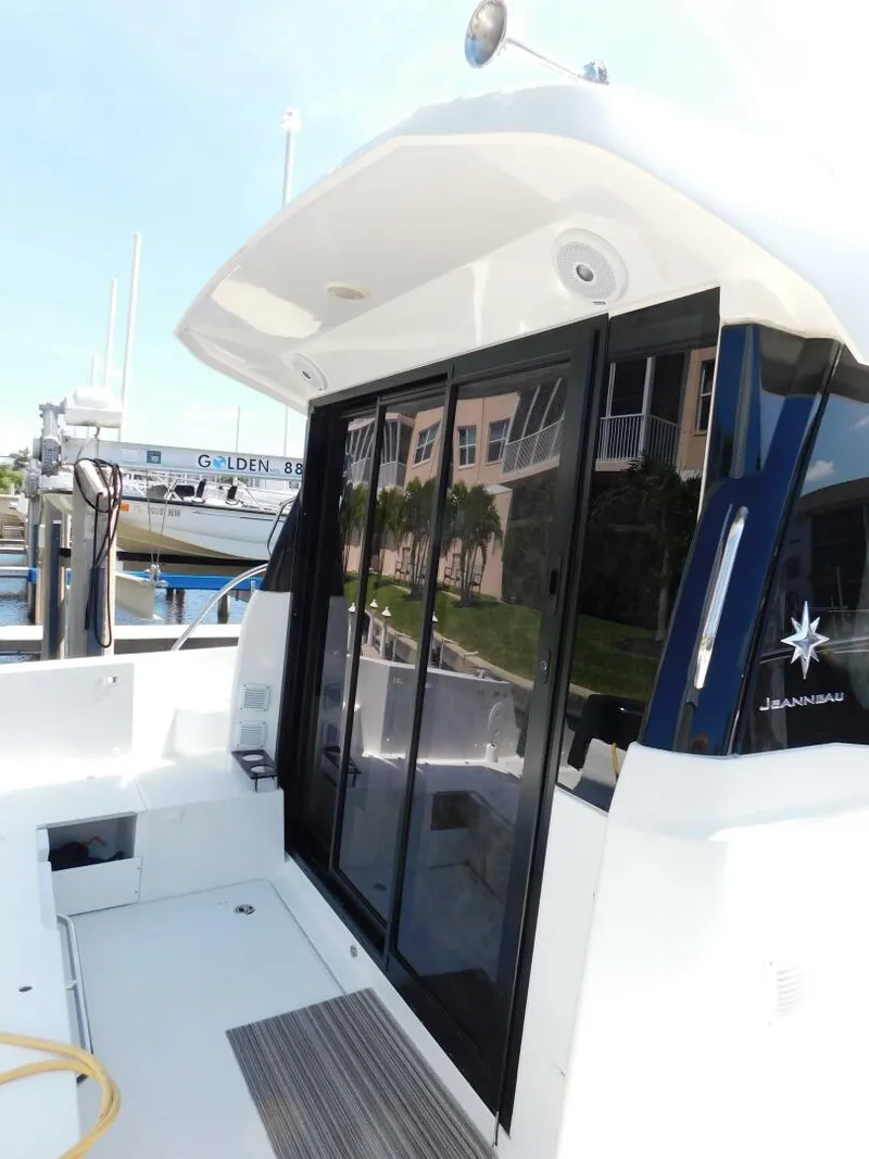 Slide: The Image of Jeanneau 34 2021 - 5488787