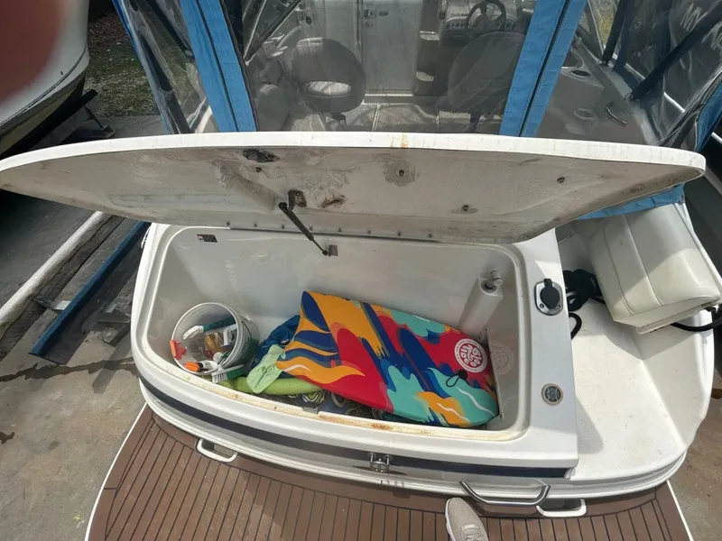 Slide: The Image of Maxum 2400 SC3 2007 - 5488765