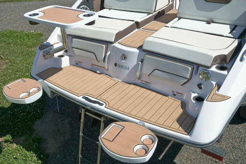 Slide: The Image of Yamaha 252S 2023 - 5524695