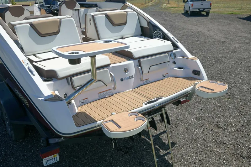 Slide: The Image of Yamaha 252S 2023 - 5524701