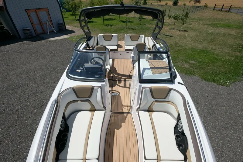 Slide: The Image of Yamaha 252S 2023 - 5524803