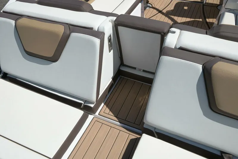 Slide: The Image of Yamaha 252S 2023 - 5524817