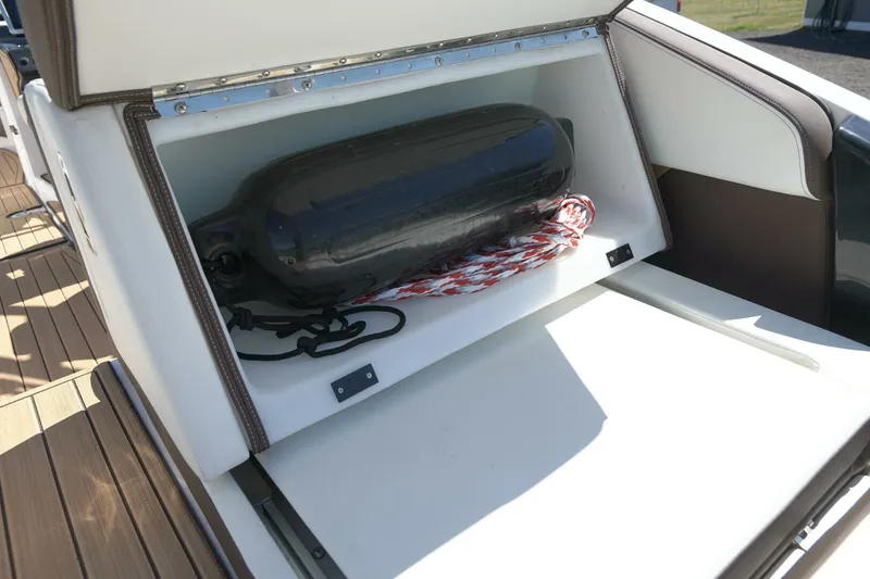 Slide: The Image of Yamaha 252S 2023 - 5524825