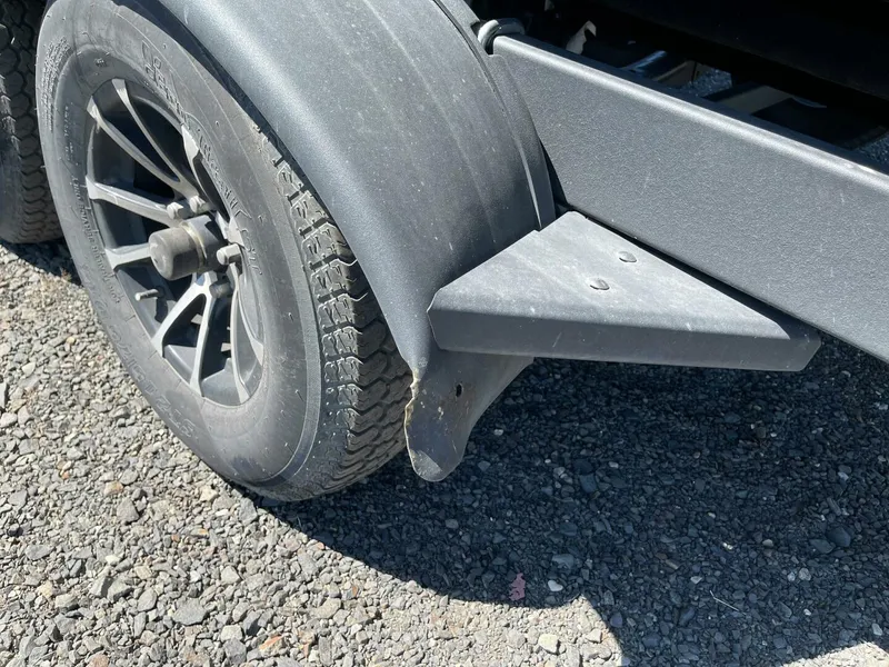 Slide: The Image of Yamaha 252S 2023 - 5525160