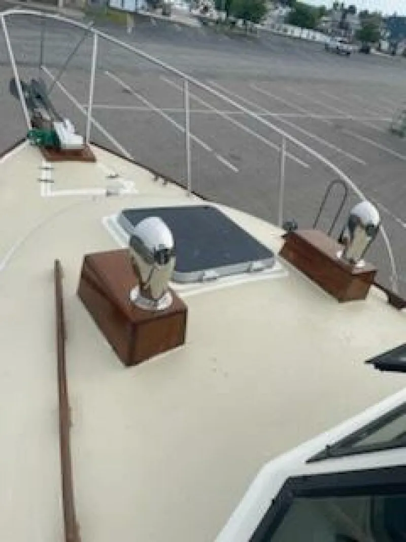 Slide: The Image of Cape Dory 28 Flybridge 1990 - 5489288