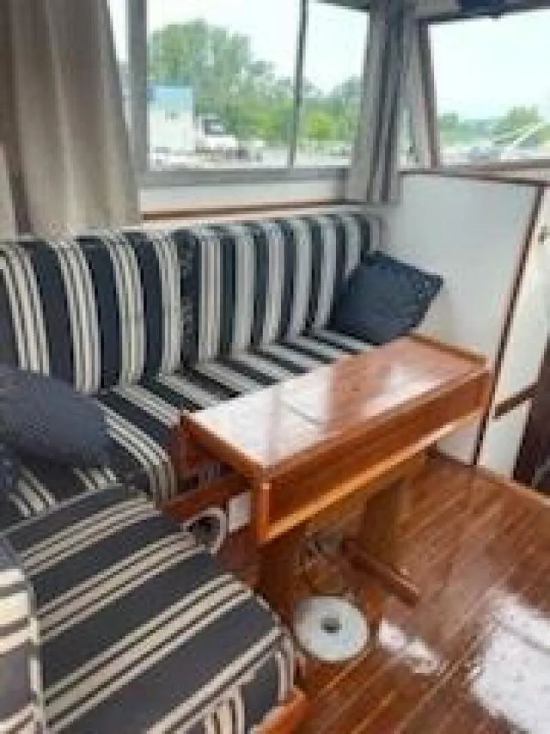 Slide: The Image of Cape Dory 28 Flybridge 1990 - 5489254