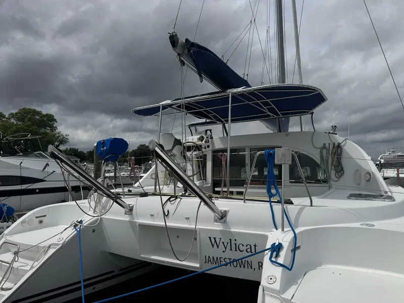 Slide: The Image of Lagoon 380 2000 - 5489716