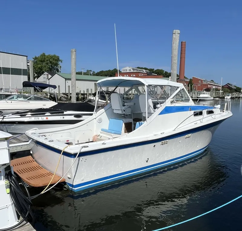 Slide: The Image of Uniflite 28' Salty Dog 1976 - 5489862