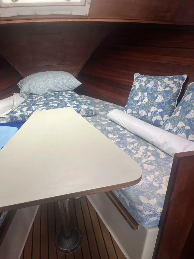 Slide: The Image of Uniflite 28' Salty Dog 1976 - 5489910