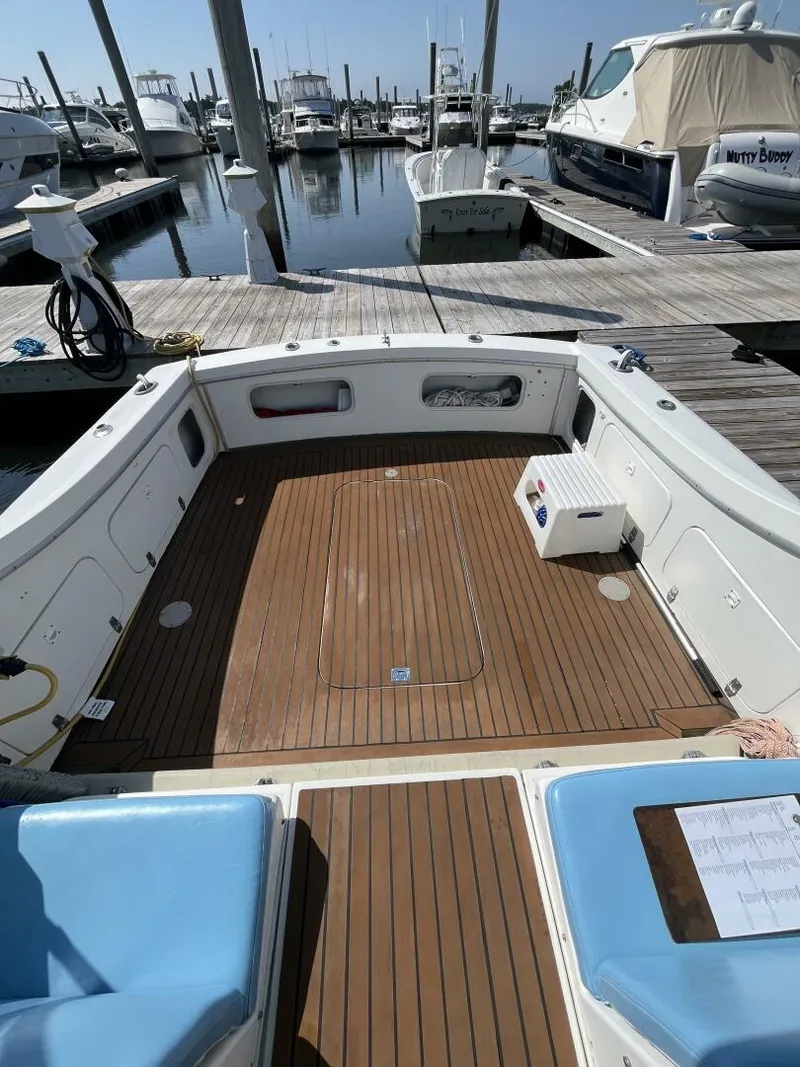 Slide: The Image of Uniflite 28' Salty Dog 1976 - 5489894