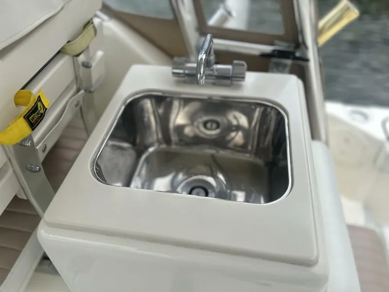 Slide: The Image of Pursuit 30 2003 - 5490068