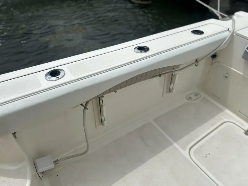 Slide: The Image of Pursuit 30 2003 - 5490046