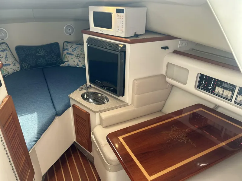 Slide: The Image of Pursuit 30 2003 - 5490047