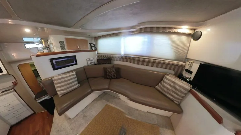 Slide: The Image of 34 ft Mainship - Salon Seating Starboard Side - 5490390