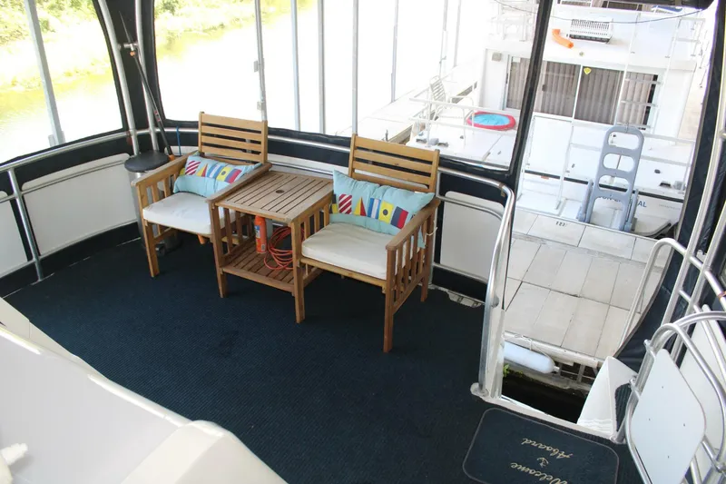 Slide: The Image of 34 ft Mainship - Aft Deck Seating - 5490368
