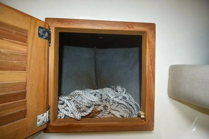 Slide: The Image of 0005271764 - 5490124