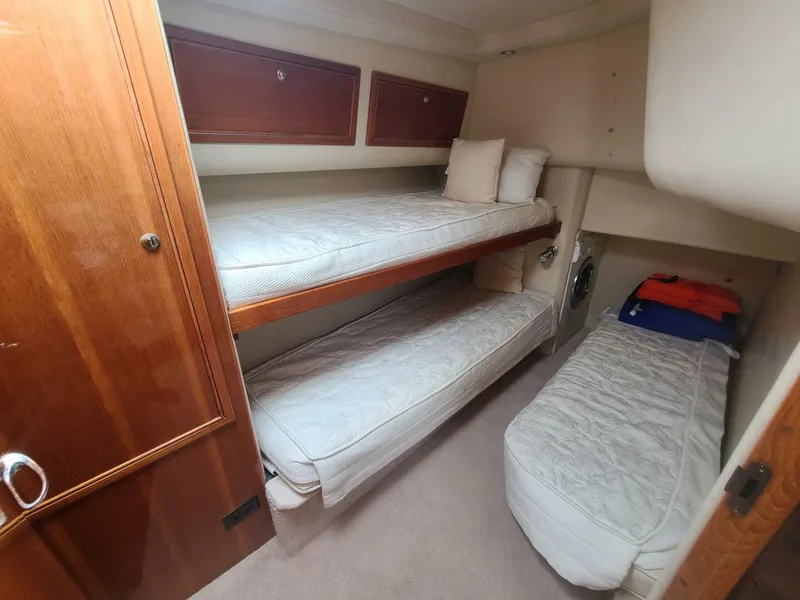 Slide: The Image of Riviera 40 Flybridge 2002 - 5490011