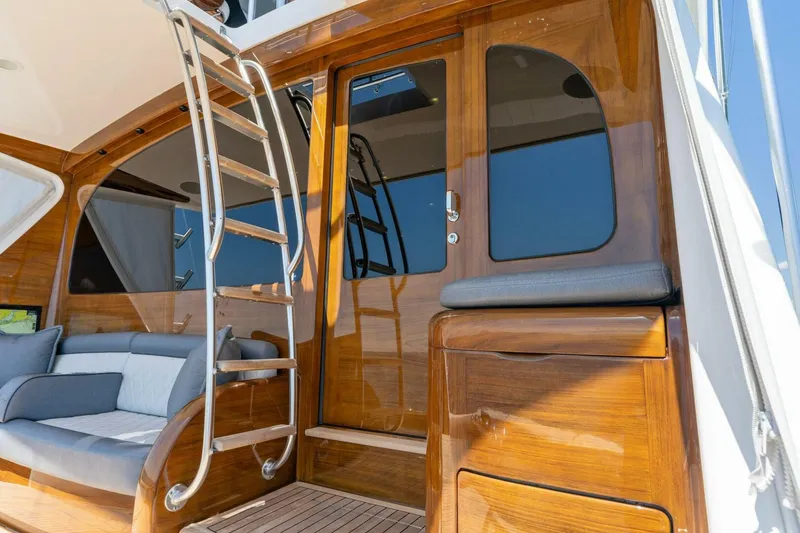 Slide: The Image of 2023 Viking 80 Convertible "It Just Takes Time" - 5517748