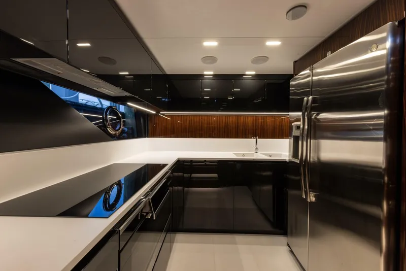 Slide: The Image of Riva Folgore 2021 - 5490633