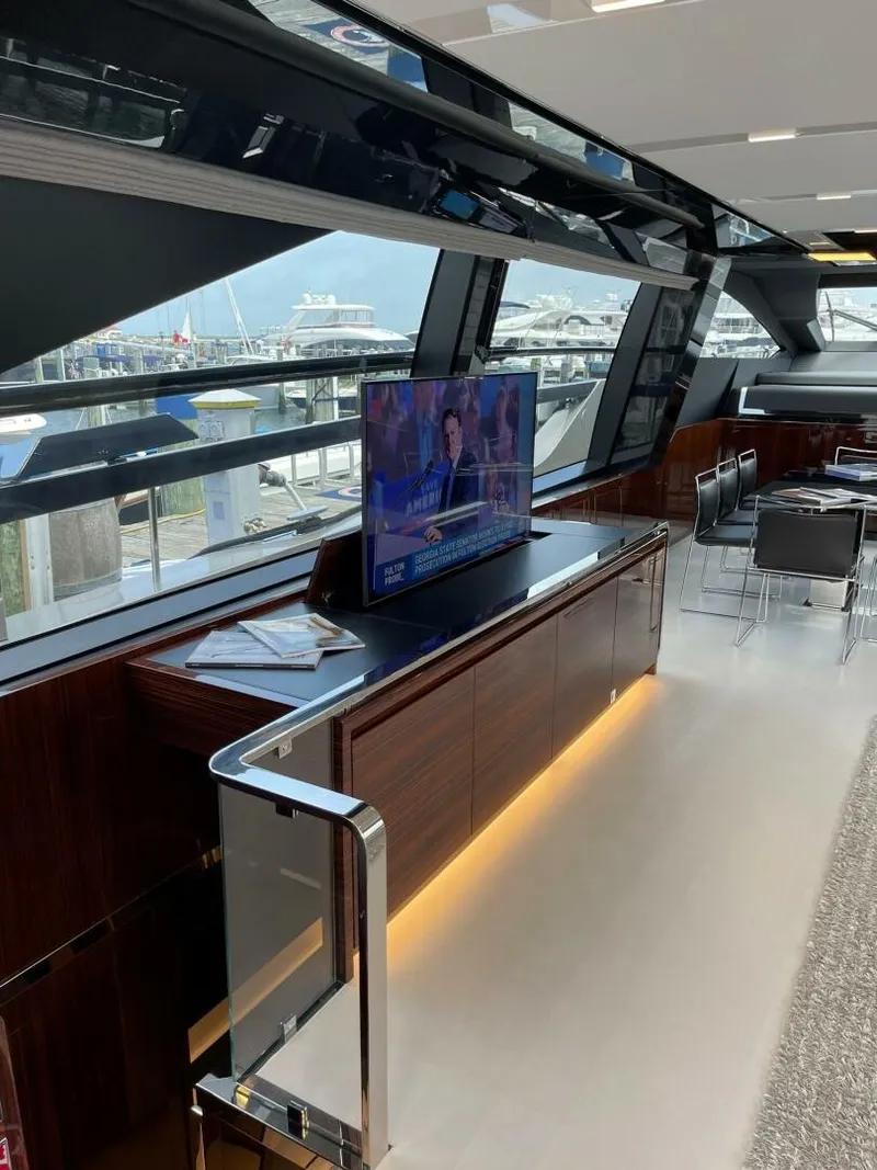 Slide: The Image of Riva Folgore 2021 - 5490636