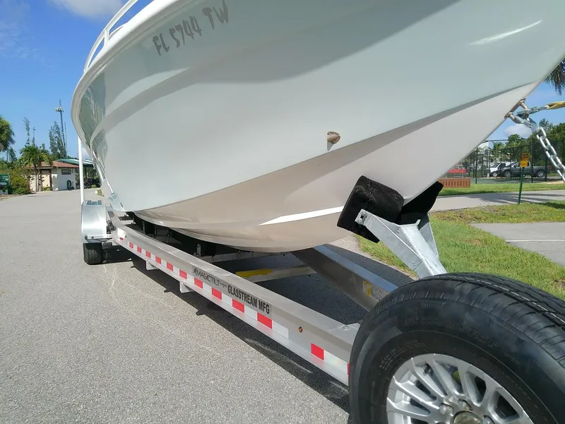 Slide: The Image of Glasstream 328 SCX 2025 - 5500505