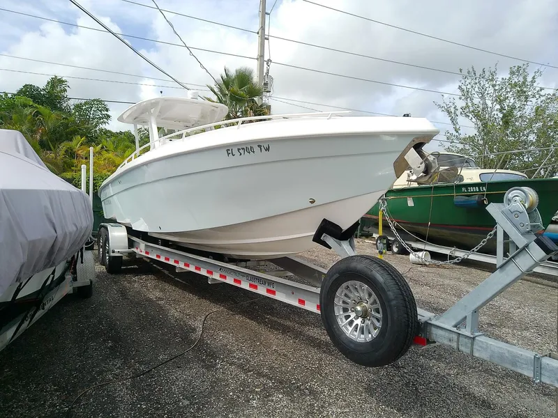 Slide: The Image of Glasstream 328 SCX 2025 - 5490836