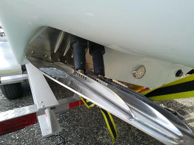 Slide: The Image of Glasstream 328 SCX 2025 - 5490848