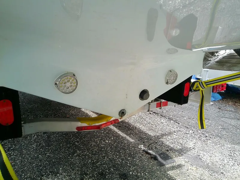 Slide: The Image of Glasstream 328 SCX 2025 - 5490849