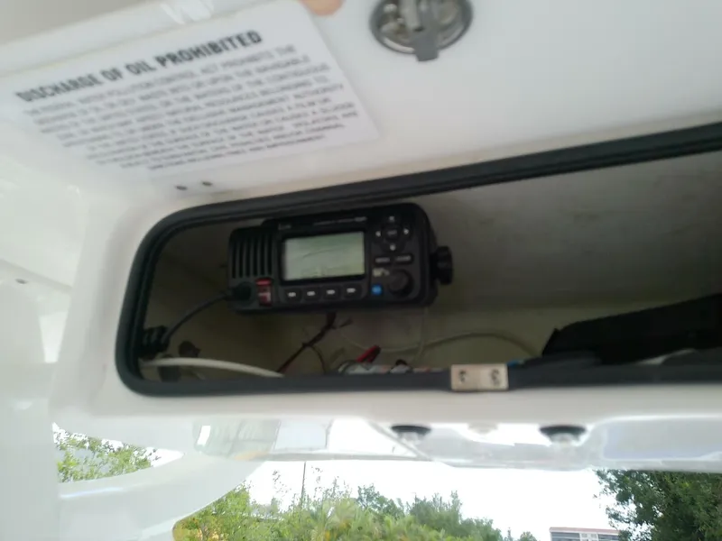 Slide: The Image of Glasstream 328 SCX 2025 - 5490866