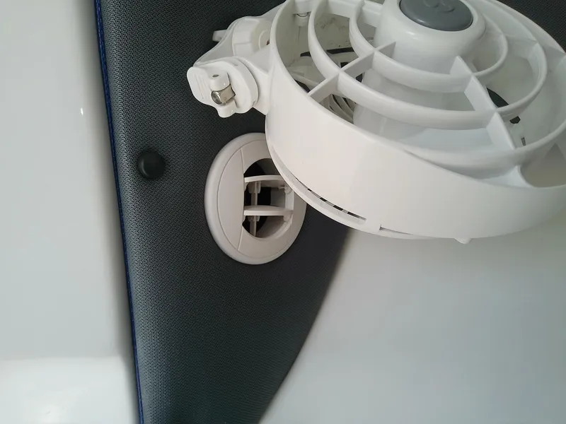 Slide: The Image of Glasstream 328 SCX 2025 - 5490884