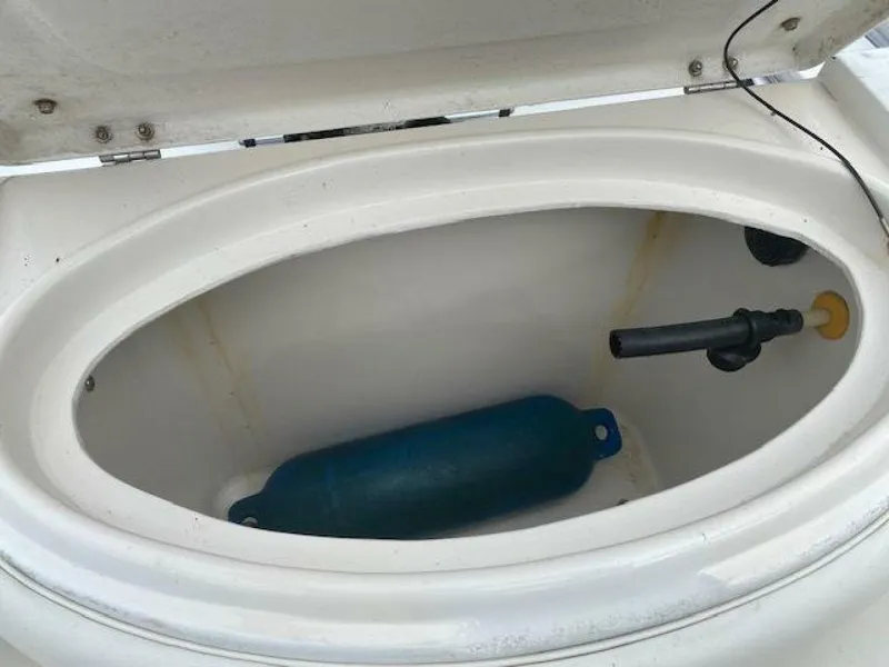 Slide: The Image of Live Baitwell - 5490992