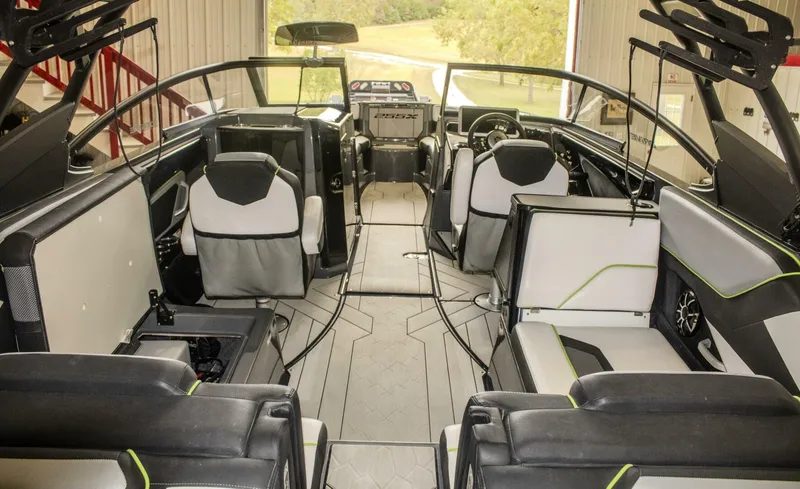 Slide: The Image of Yamaha 255 XD 2021 - 5692709