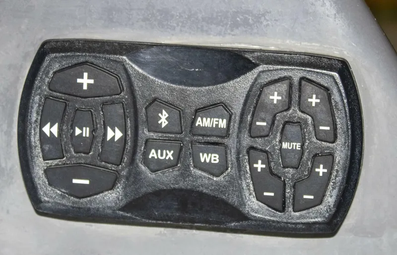 Slide: The Image of Yamaha 255 XD 2021 - 5692754