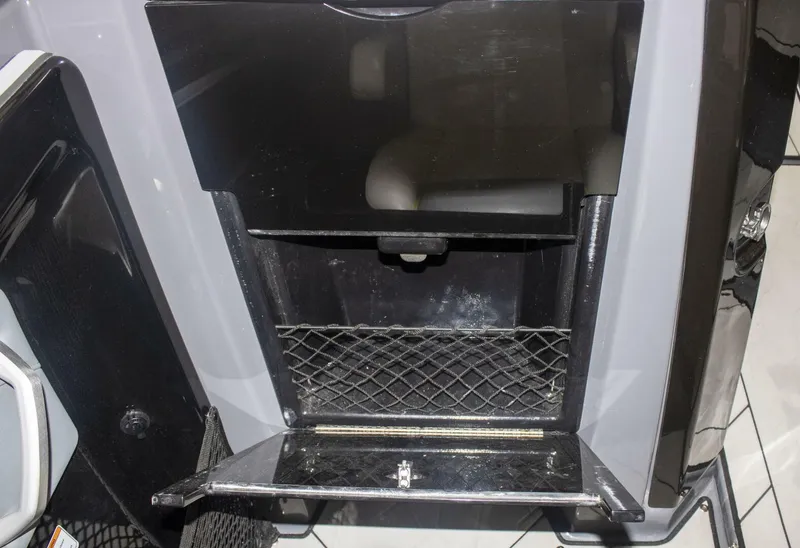 Slide: The Image of Yamaha 255 XD 2021 - 5692743