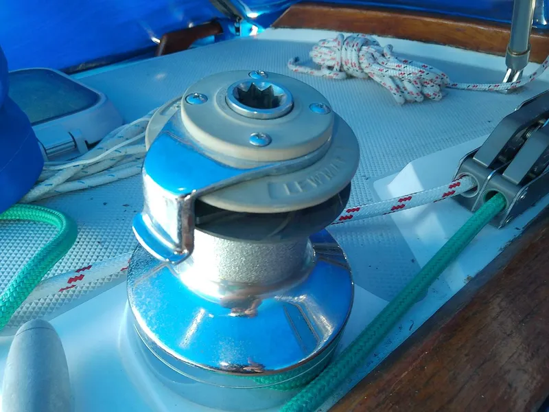 Slide: The Image of Catalina 42 1989 - 5492383